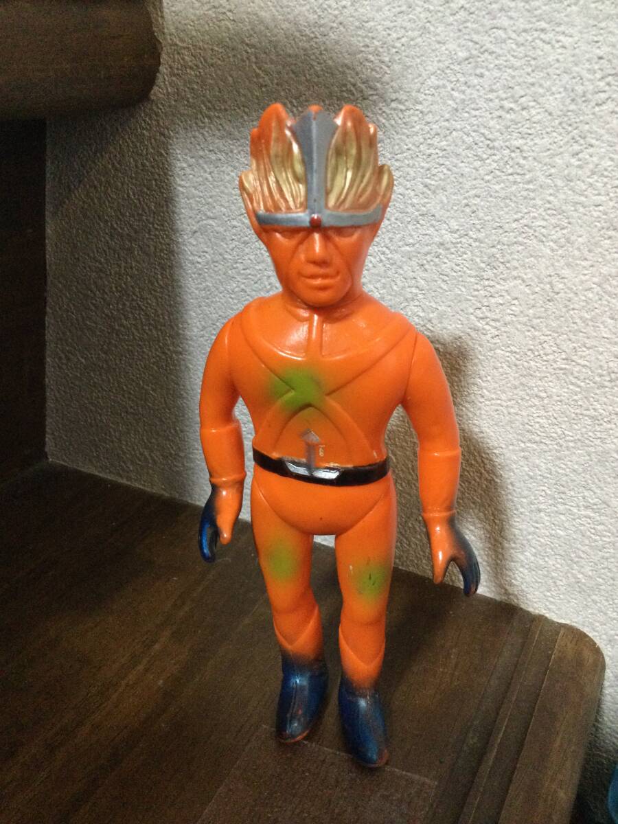 中古】特撮 ヒーロー ソフビ レインボーマン タカトク バンダイ 人形