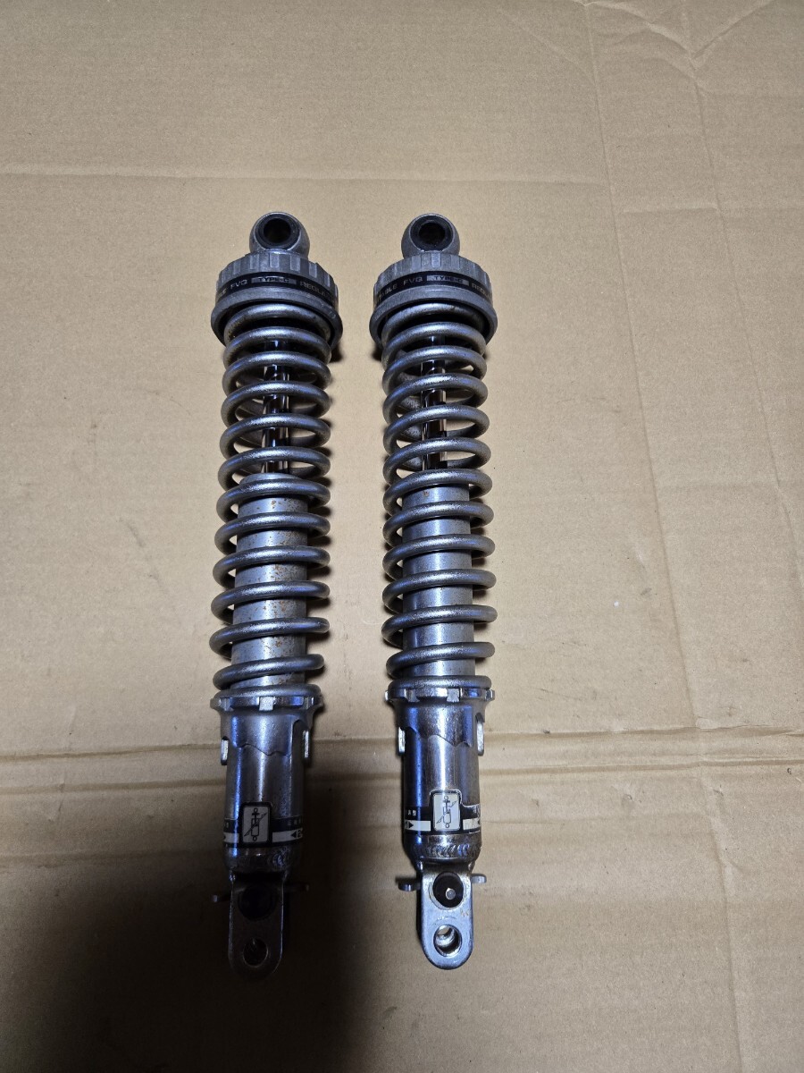 CB750F RC04 GSX-S用 ホワイトパワー リアショック 流用 中古の落札