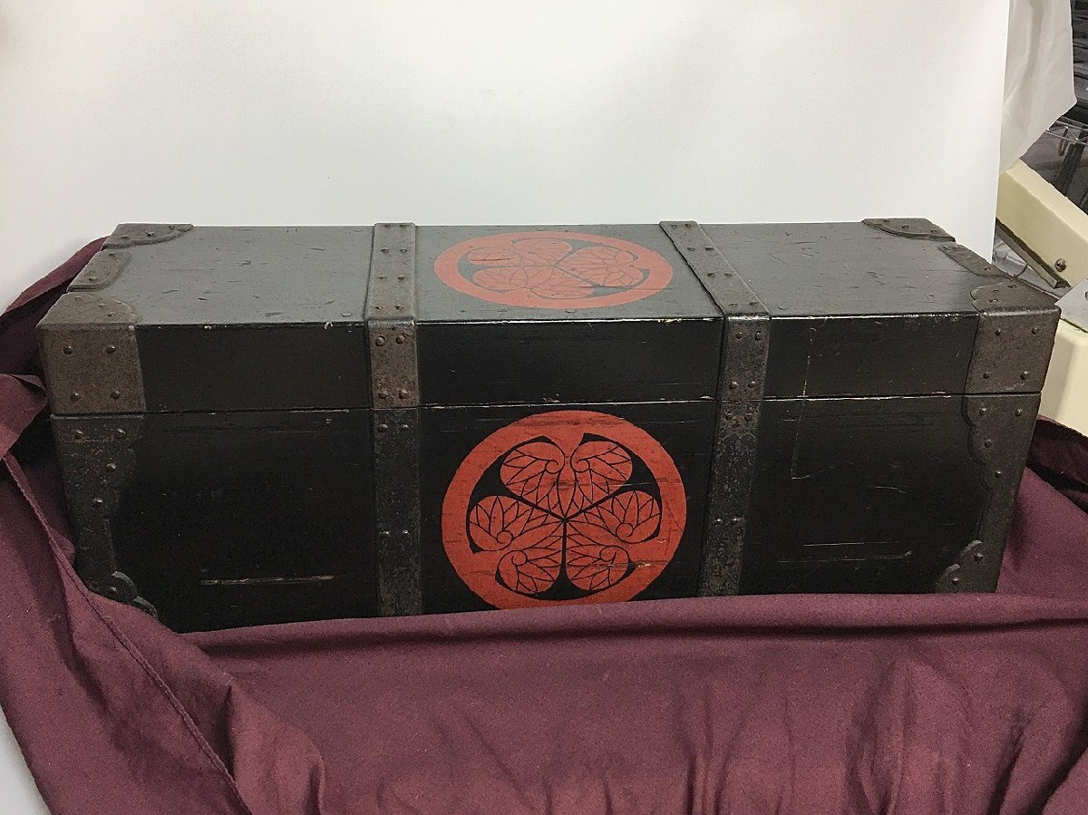 中古】大名道具 徳川家伝来 三つ葉 葵紋 蒔絵 金梨地 重箱 共箱 共布