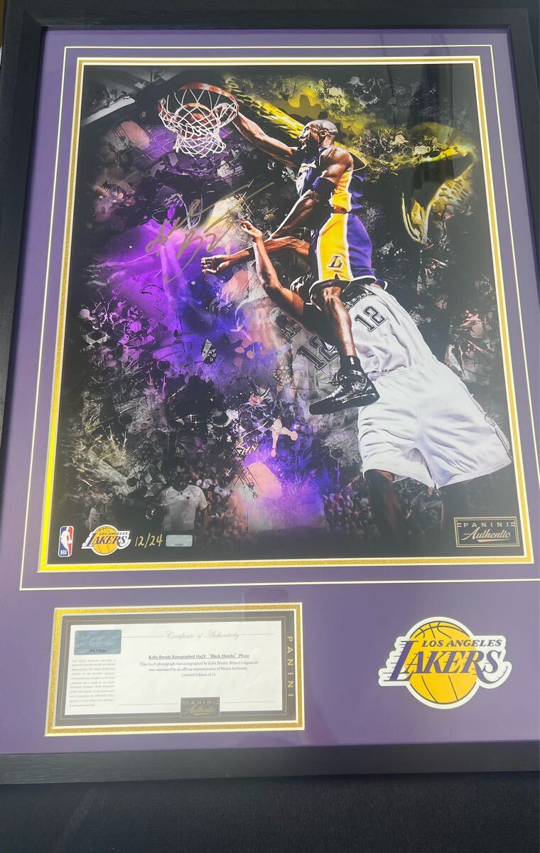 未使用】【送料無料】NBA コービー・ブライアント サイン フォト 写真