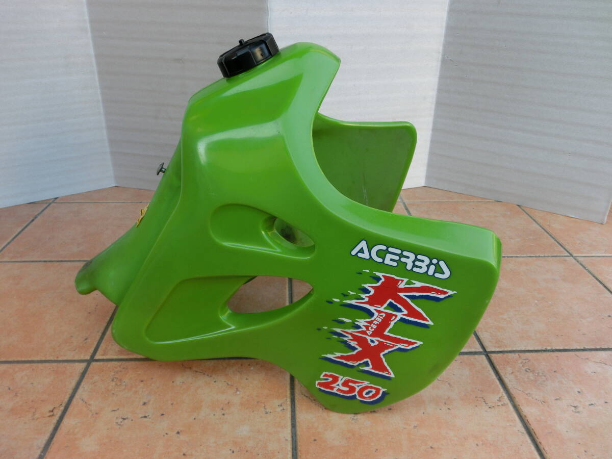 新品】ACERBIS ビッグタンク ヤマハ YZ125 YZ250 YZ125X YZ250X 2002年