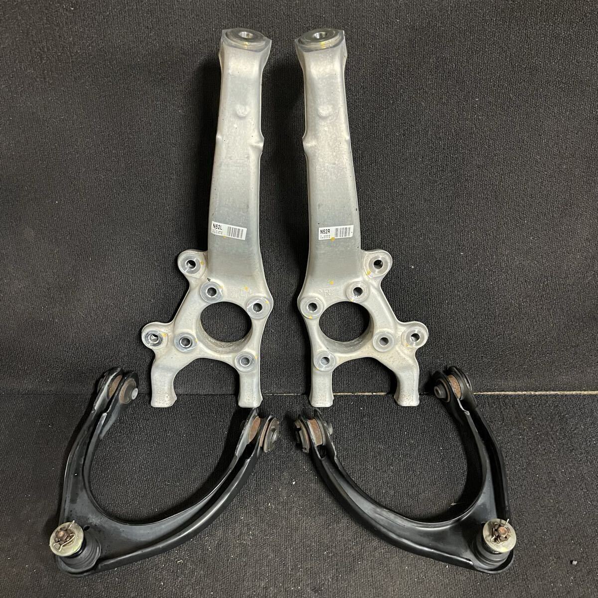 中古】17マジェスタ 16アリスト 326パワー フロントアッパーアームの