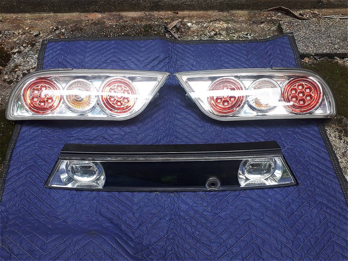 日産 RPS13 180SX 後期 テール ライト ランプ レンズ ガーニッシュ