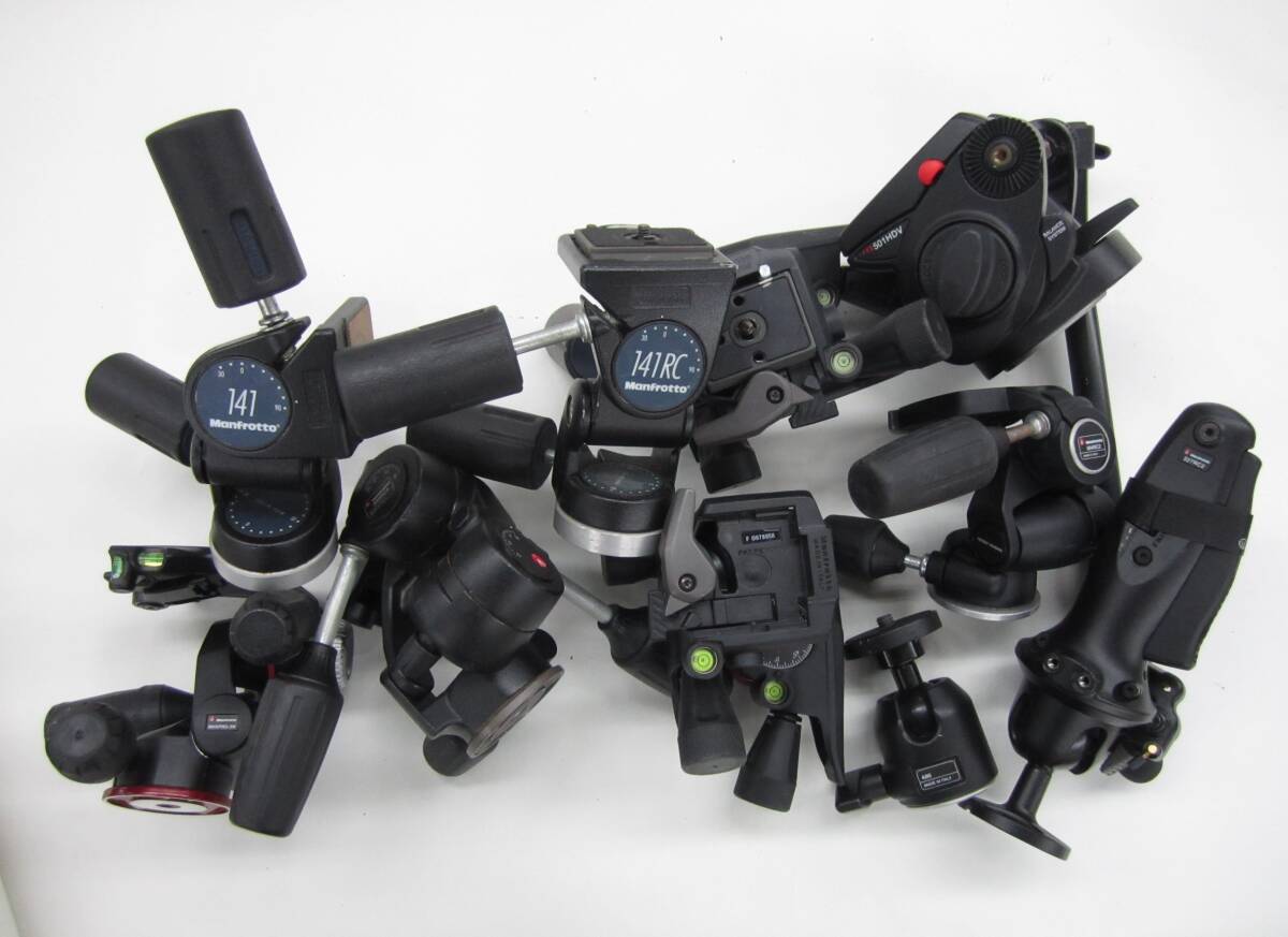 イタリア製 Manfrotto マンフロット 大型三脚 ＃075B 雲台＃229 三段