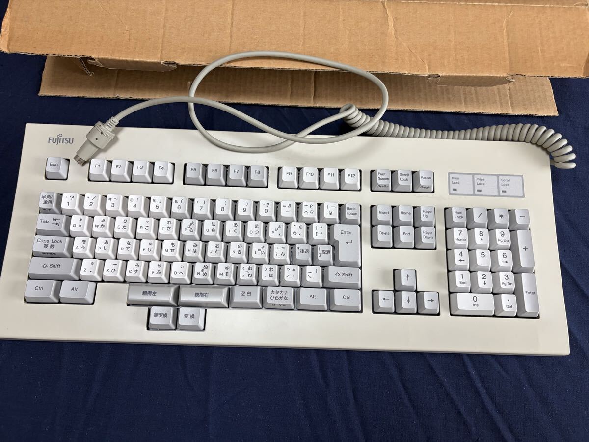 中古】【中古品】親指シフトキーボード（OASYS関連） FMV-KB611 富士通