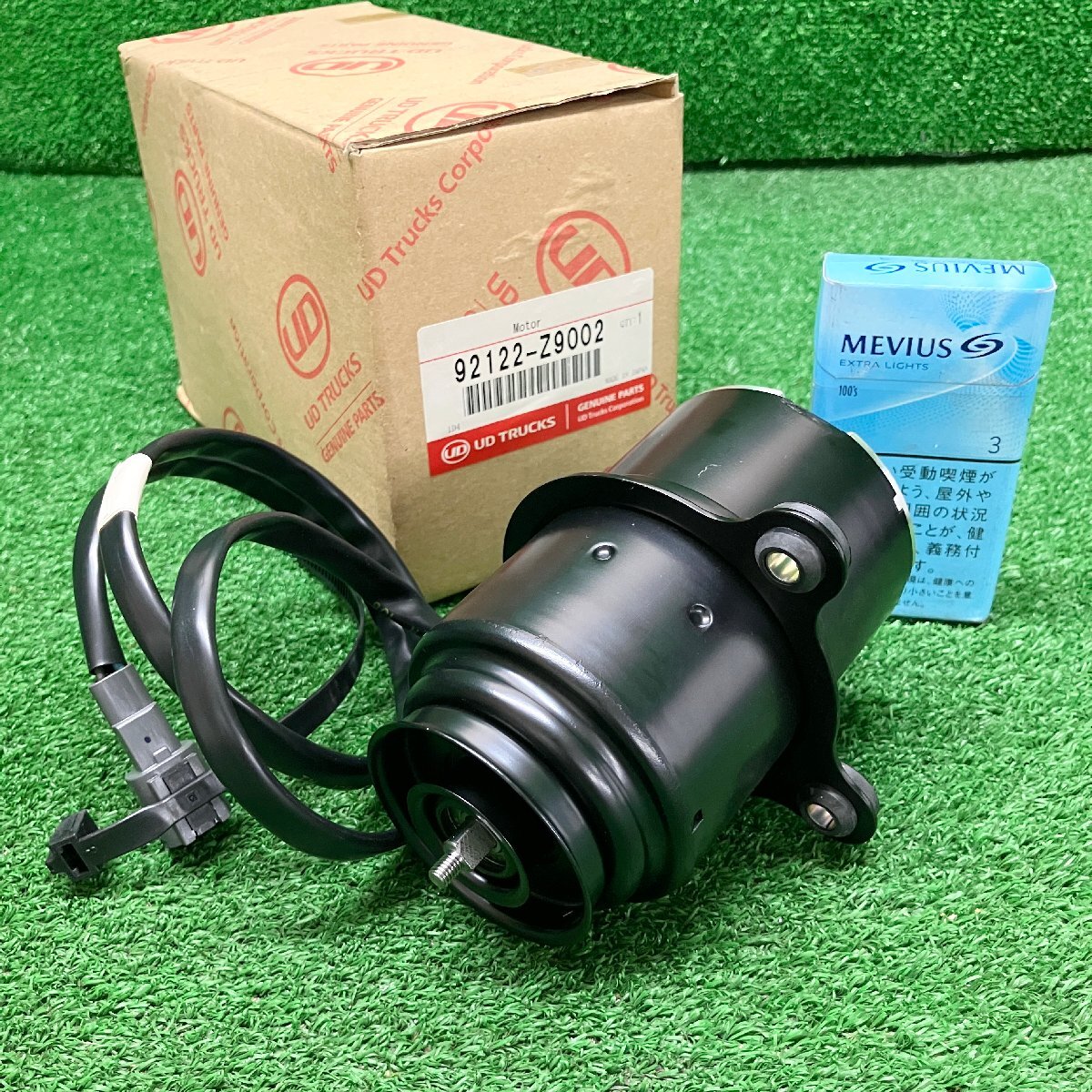 新品】新品未使用 日野 純正 コンデンサーモーター 88550-37140の落札
