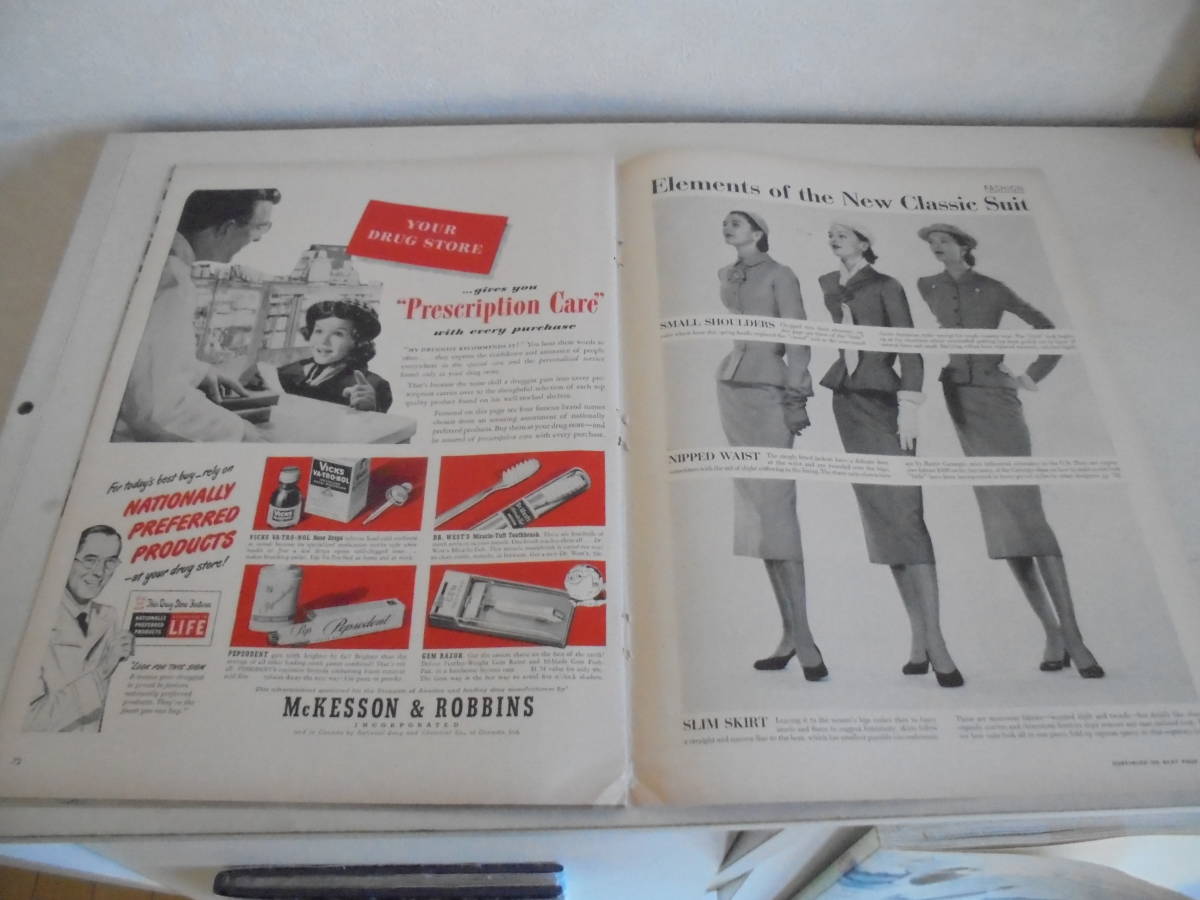 即決 広告 アドバタイジング ファッション カタログ １９５１年 歯ブラシ 雑貨 コラージュ スクラップブッキング ヴィンテージ の落札情報詳細 ヤフオク落札価格情報 オークフリー スマートフォン版