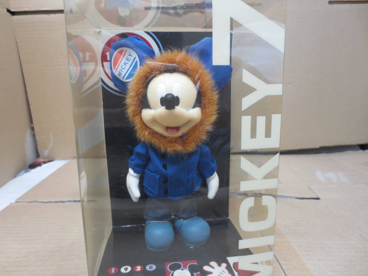 新品 Ph64 ディズニー ミッキー7 ソフビ人形 身長約17cm Mickey7 1928 ミッキーマウス 希少品 レトロ の落札情報詳細 ヤフオク落札価格情報 オークフリー スマートフォン版