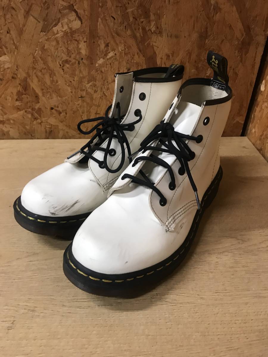 あ D0272 Dr Marten ドクターマーチン Uk8 ブーツ 白 ホワイトブーツ 本革ブーツ 26 ５cm かっこいい の落札情報詳細 ヤフオク落札価格情報 オークフリー スマートフォン版