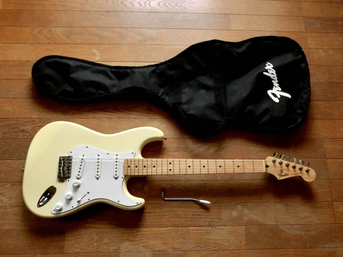 Fender フェンダー Stratocaster ストラトキャスター エレキ