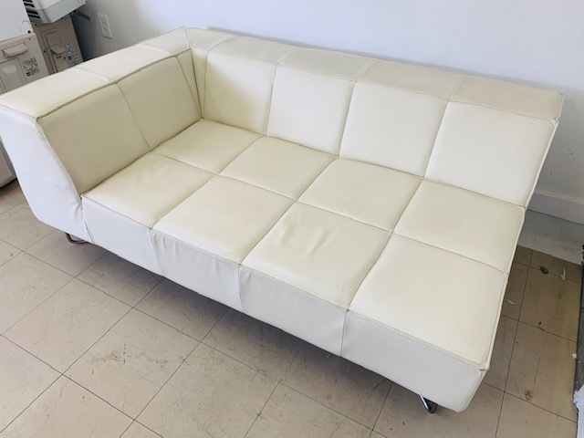 ボーコンセプト BoConcept Milos（ミロス）2人掛けソファ カウチソファ 