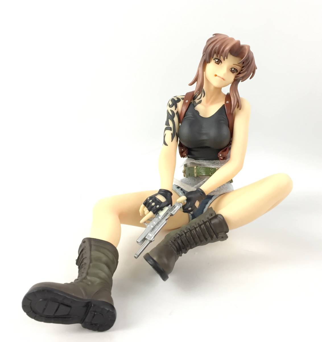 ブラック ラグーン レヴィ 1/6コールドキャスト製塗装済完成品 フィギュア Amazon | BLACK LAGOON レヴィ (1/6スケールコールドキャスト