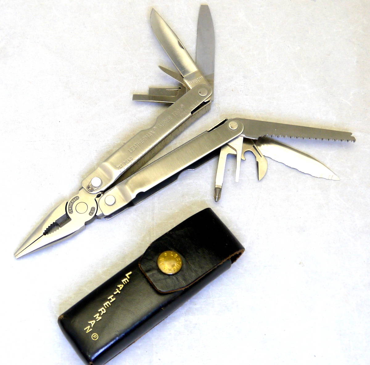 激安 レザーマン 初代スーパーツール レザーマン Hlt No