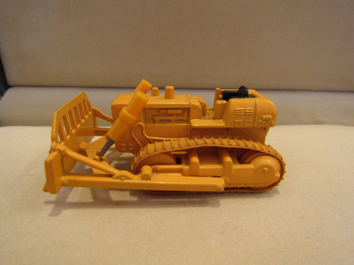 Tomica トミカ 黒箱 国産 日本 NO.70 1976年 小松 D65A レーキドーザ