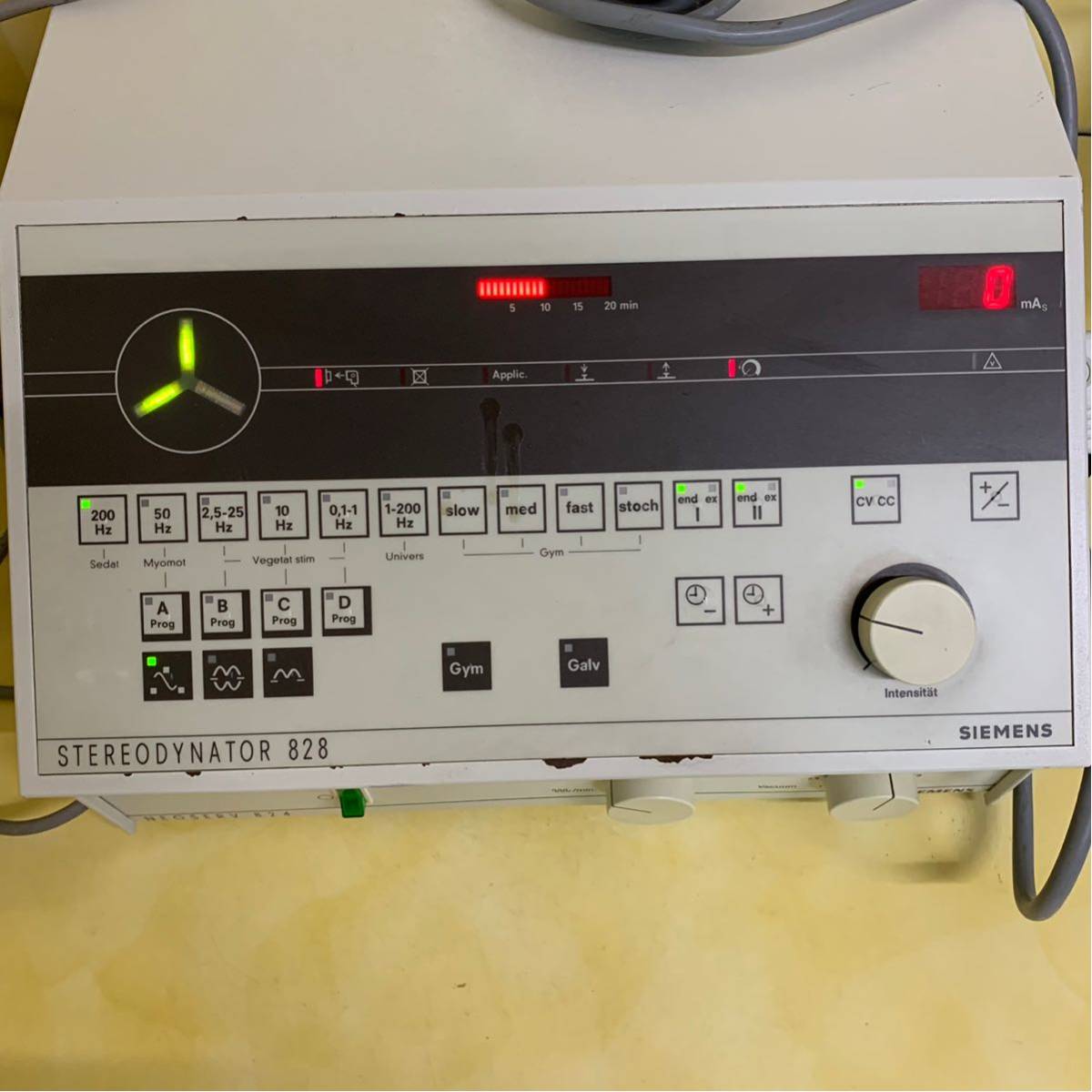 美品☆ SIEMENS ステレオダイネーター 828 吸引装置付