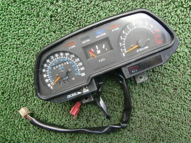 Z550F/Z550GP 純正 当時物 メーター タコ・トリップ・FUEL確認済み