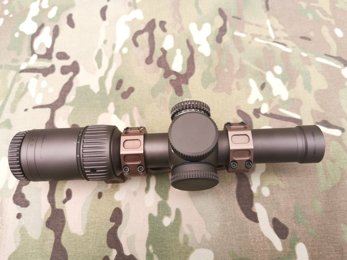 【新品】【超先行販売】Vortex Razor HD Gen IIE 16×24 ボルテックスライフルスコープレプリカ・マウントリング