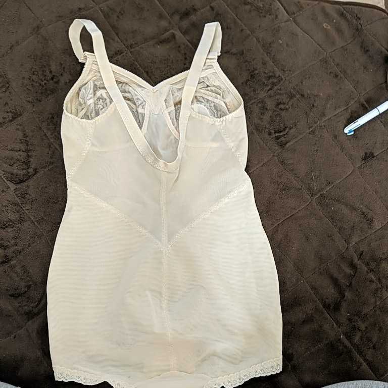 送料無料 大きいサイズ C85ll トリンプ ボディスーツ ボディシェイパー コスプレ 女装 男の娘補正下着 ホームクリーニング済 の落札情報詳細 ヤフオク落札価格情報 オークフリー スマートフォン版