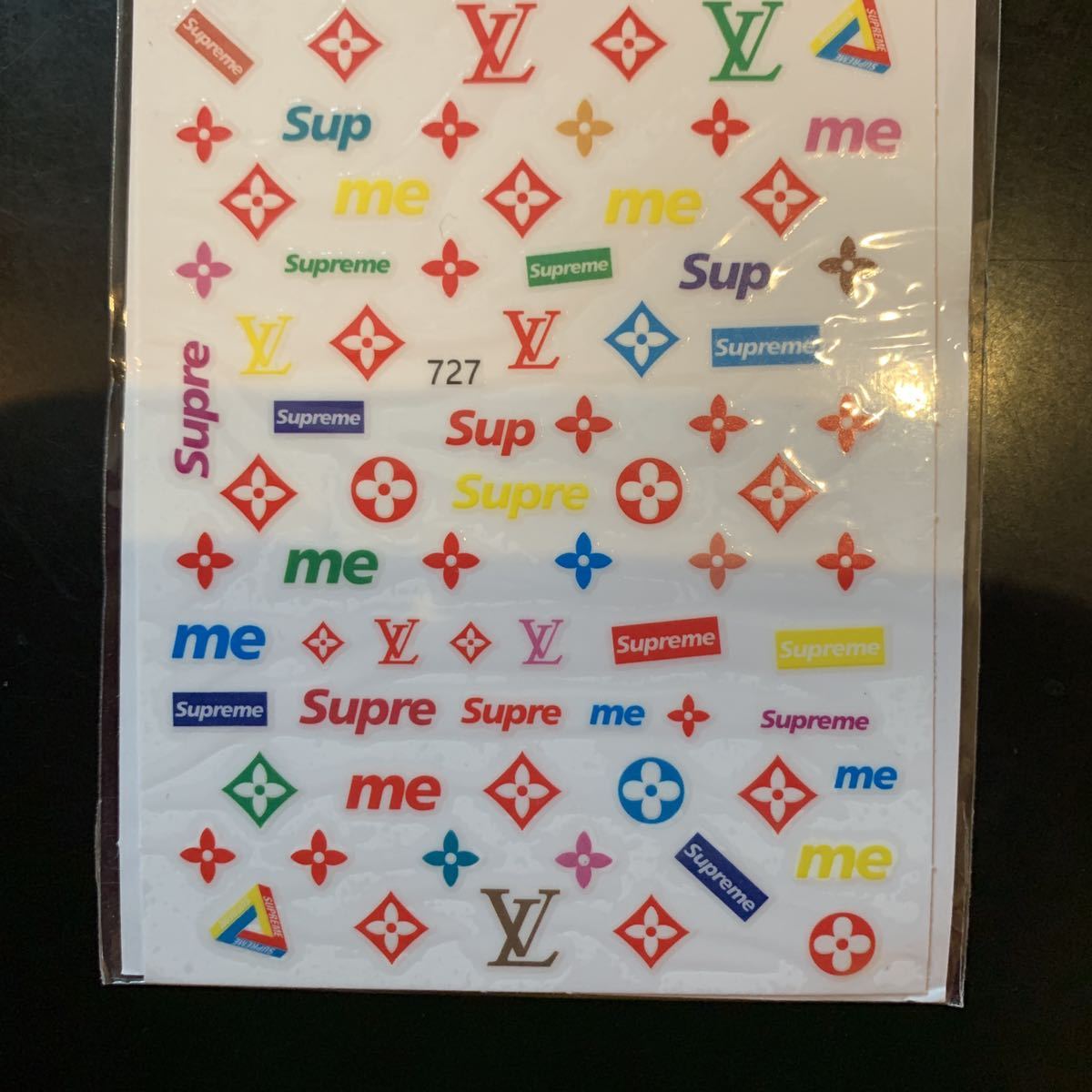 新品 ネイルシール ネイルアート ロゴ の落札情報詳細 ヤフオク落札価格情報 オークフリー スマートフォン版