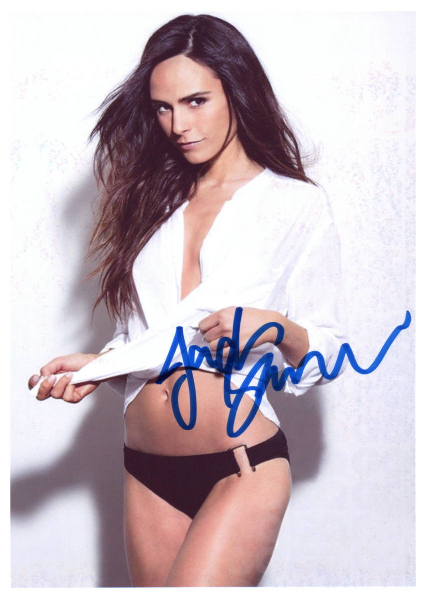 ジョーダナ・ブリュースター 直筆サイン入り写真 20x25cmサイズ