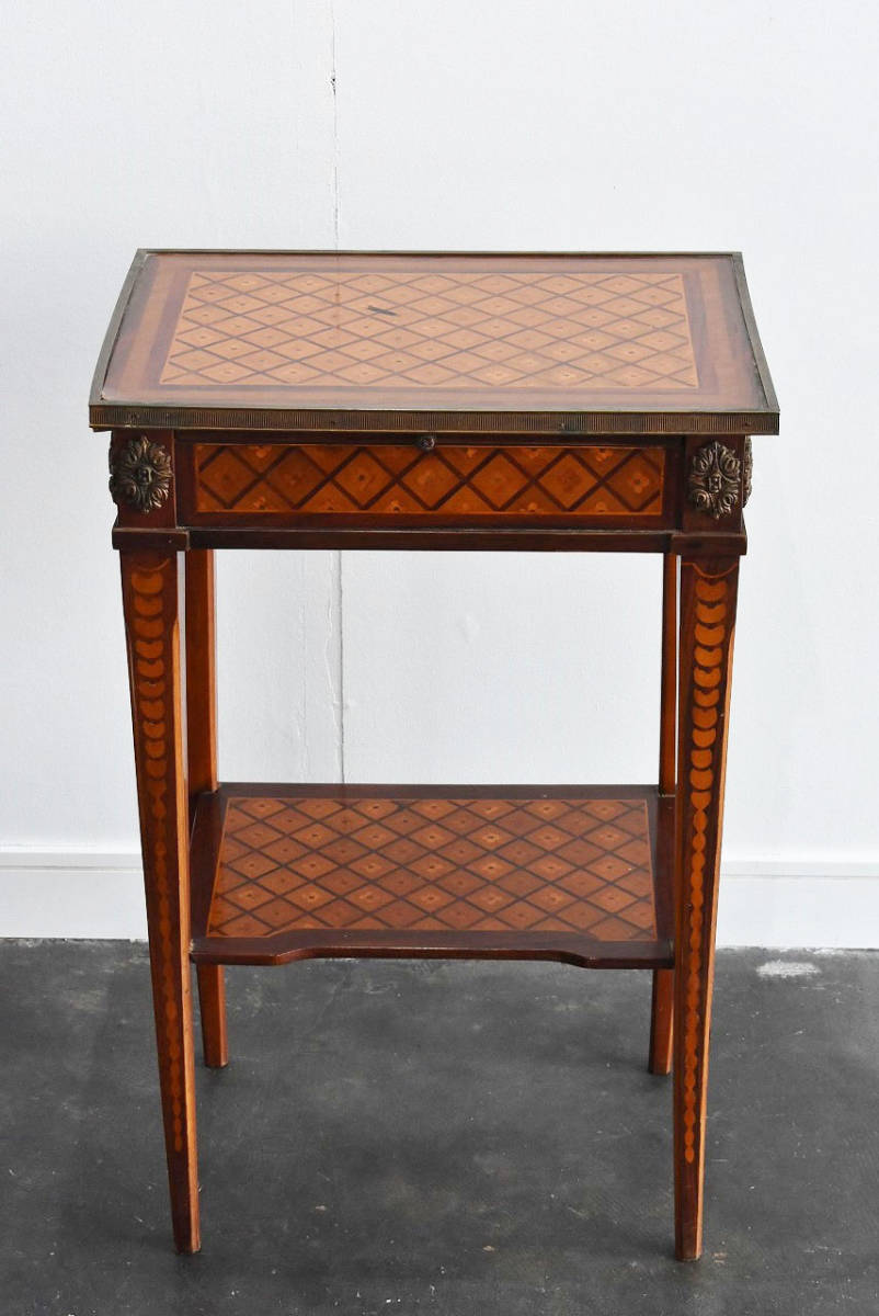 チェスト　サイドテーブル　象嵌細工　イタリア製　クラシックスタイル チェストサイドテーブル象嵌細工イタリア製クラシックスタイル