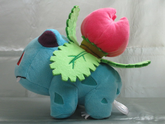 POKEMON（ポケモン）『フシギソウ』ぬいぐるみ 高さ、約18cm Pokemon