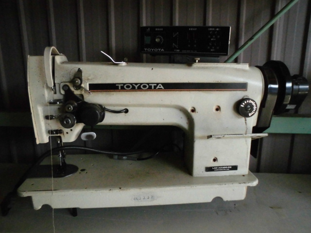 工業用ミシン TOYOTA LS2-AD157-706