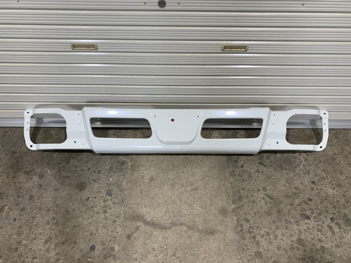新品】【新品】 三菱ふそう キャンター純正 フロントバンパー MK618574 