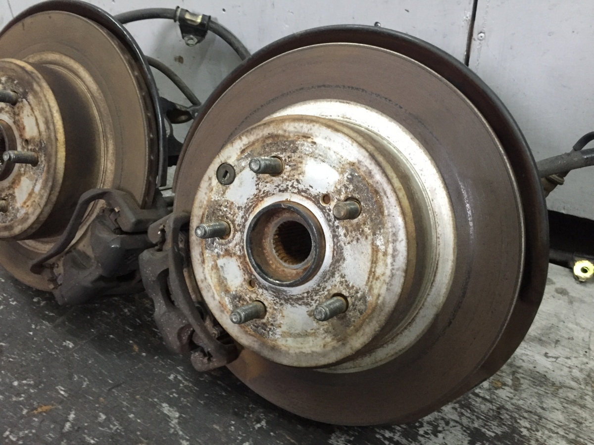 チェイサー JZX100 TRD リアナックルASSY左右セット 42304-30040