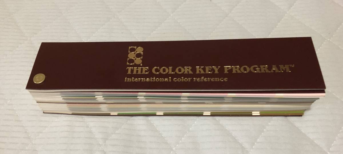 実用色彩調和システム カラー キー プログラム The color key programの落札情報詳細 ヤフオク落札価格検索 オークフリー
