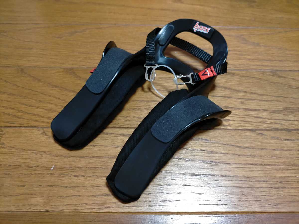 HANS ハンズ ⅲ Device for 1/2ヘルメット模型用 Bell 引き継げ Arai F1