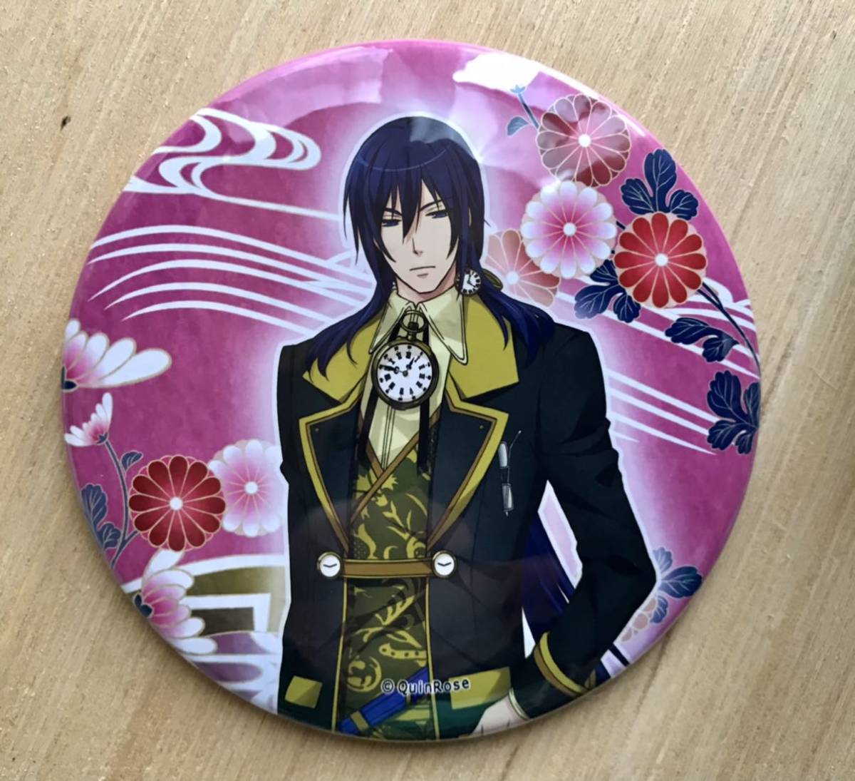 ハートの国のアリス quinrose クインロゼ ハトアリ 缶バッジストラップ