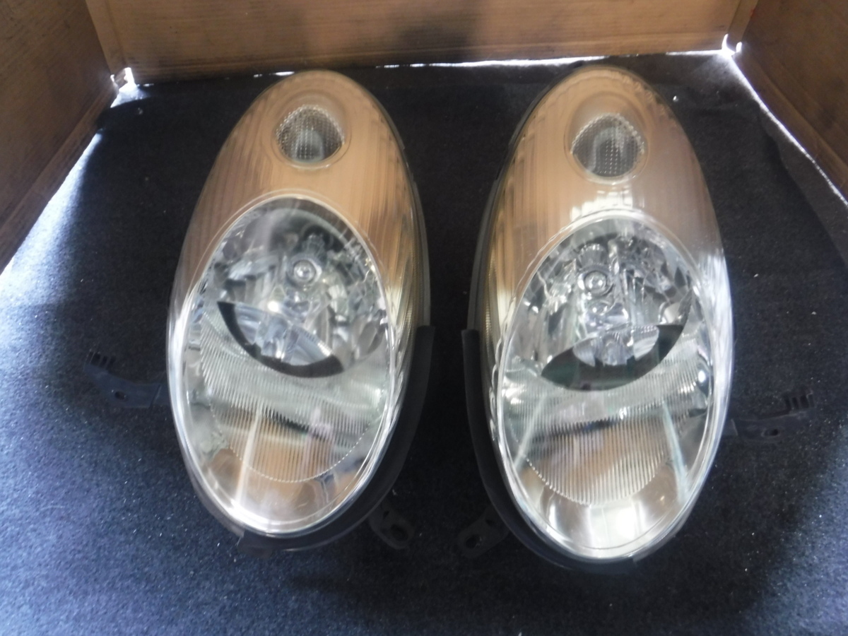 AK12 マーチ 純正HIDヘッドライト