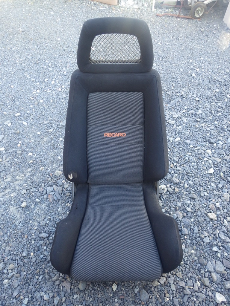 レカロシート Lタイプ Lxタイプ いすゞ純正 アスカイルムシャー用 ジェミニ ピアッツァ ビッグホーン 旧車 の落札情報詳細 ヤフオク落札価格情報 オークフリー スマートフォン版