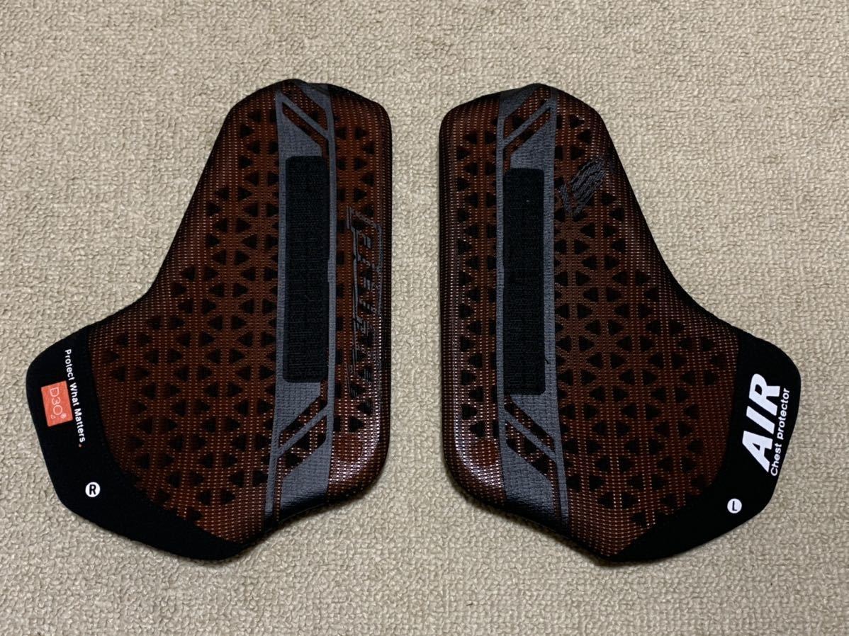 美品 Hyod D3o エアーチェストプロテクター セパレート 胸部プロテクター の落札情報詳細 ヤフオク落札価格情報 オークフリー スマートフォン版