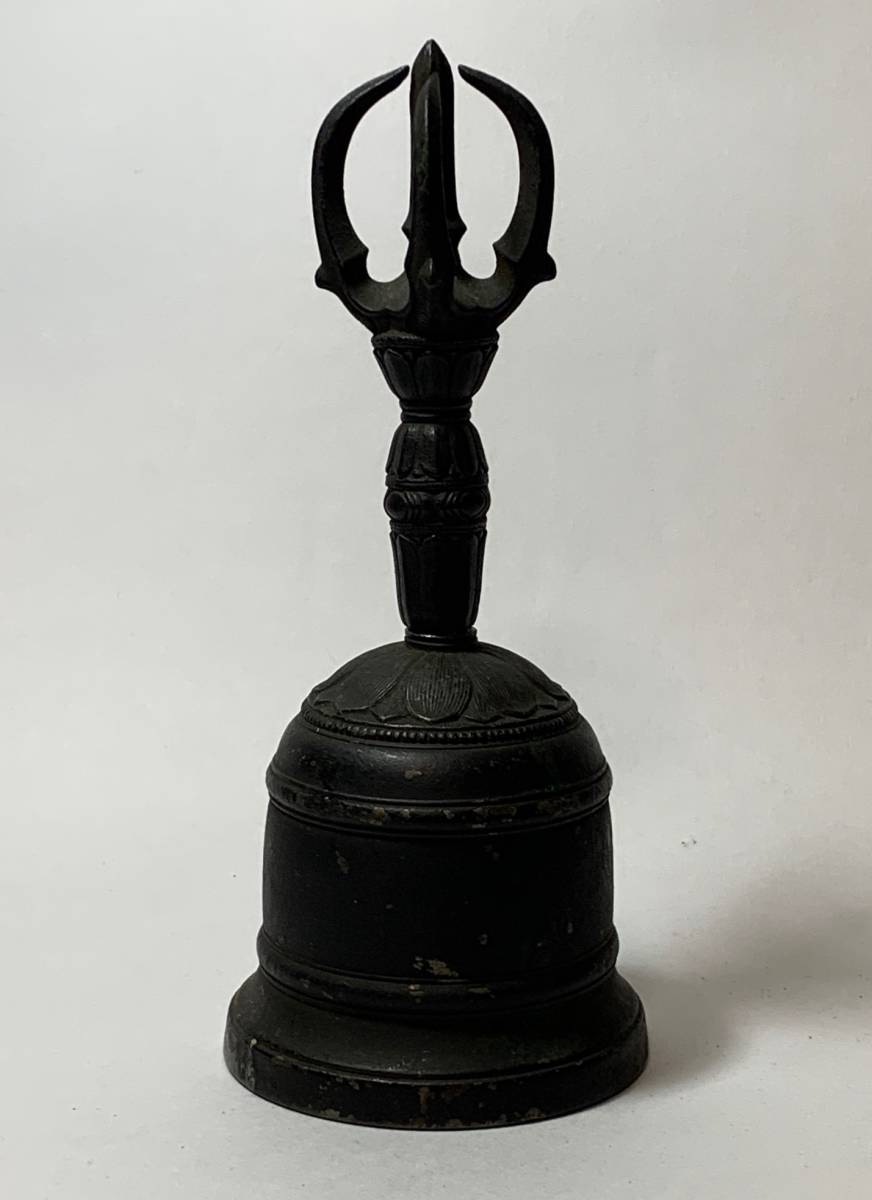 金銅仏如来坐像（鎌倉～室町時代）（掌の骨董106.金銅十一面観音