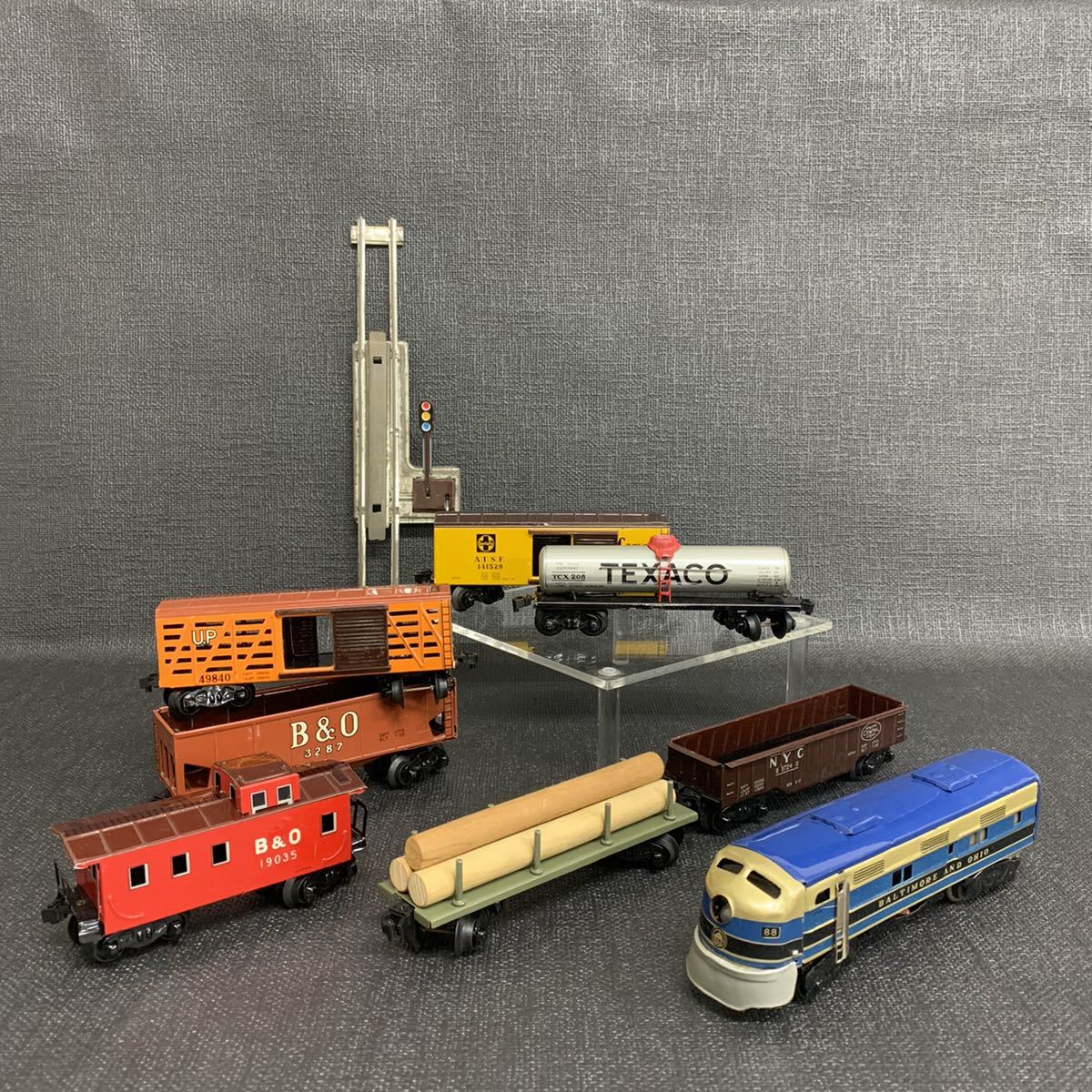 貴重 古い電車模型 ブリキ 電動 輸出用？ FREIGHT Model Train Set