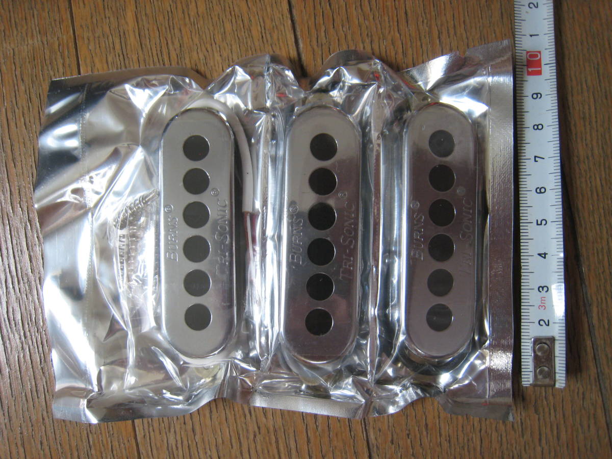 新品】[7セット] BURNS TRI-SONIC ピックアップ QUEEN Brian May Red