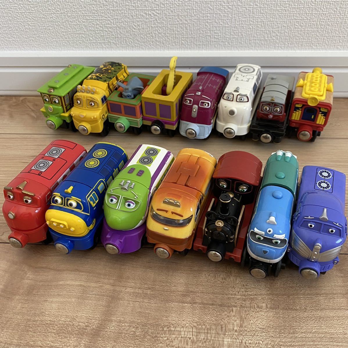 チャギントン 木製レールシリーズ車両セット 15台 ウィルソン.ブルー 本物 レア廃盤!チャギントン ウィルソン ブルースター キャリー 木製レールセット 知育玩具