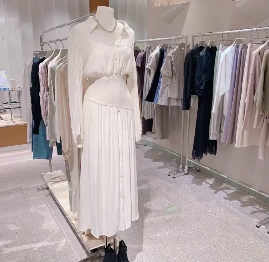 てなグッズや 完売新作新品スナイデル ウエストリブシャツワンピース Sサイズ ロングワンピース マキシワンピース Www Collectiviteslocales Fr