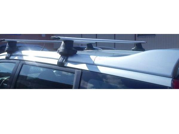 Thule ベース キャリア フット754 ノートe52エルグランドe51エクシーガ ノアc26セレナ ジュークbbフィットアリア エスティマ等kit付きも可 の落札情報詳細 ヤフオク落札価格情報 オークフリー スマートフォン版