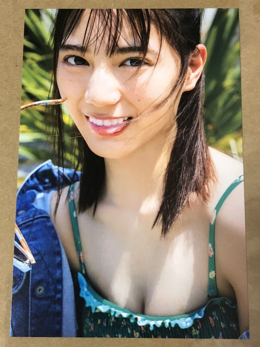 新品】小坂菜緒 1st写真集 君は誰？ 封入特典 ポストカード 日向坂46の