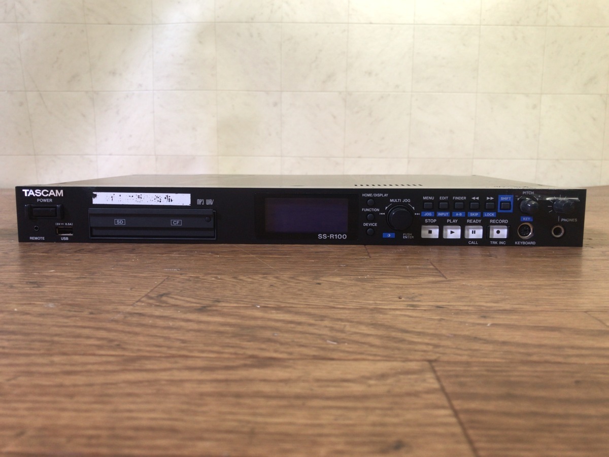 TASCAM ソリッドステートCDステレオオーディオレコーダーSS-CDR200 SS-CDR200 | Solid State/CD-RW Audio Recorder | TASCAM