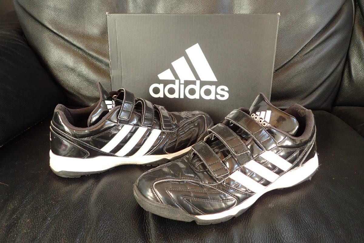 激レア アディダス野球トレーニングシューズ Adipure Tr 国内正規 貴重２９ ５ｃｍ 中古 ホワイト ブラック の落札情報詳細 ヤフオク落札価格情報 オークフリー スマートフォン版