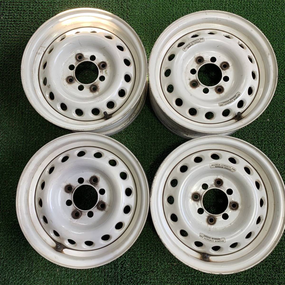 【やや傷や汚れあり】BS スーパーラップ 軽量ホイール 14インチ 6J+38 PCD100 4穴 ハブ径約64mm リム傷多 超軽量 競技 ...