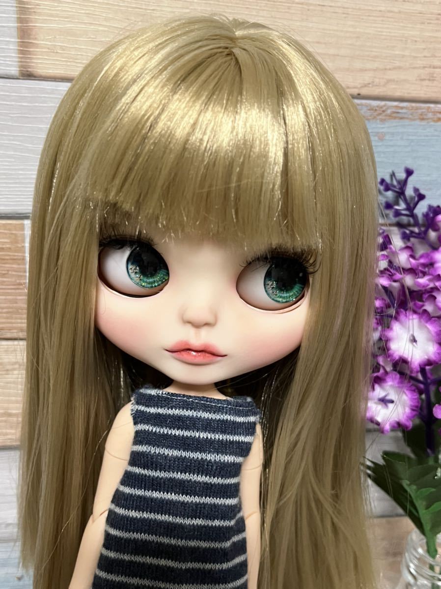 【やや傷や汚れあり】カスタムアイシードール ネオサイズ マット肌 本体のみ ミルクティーベージュ サラサラストレートCUSTOM DOLL の