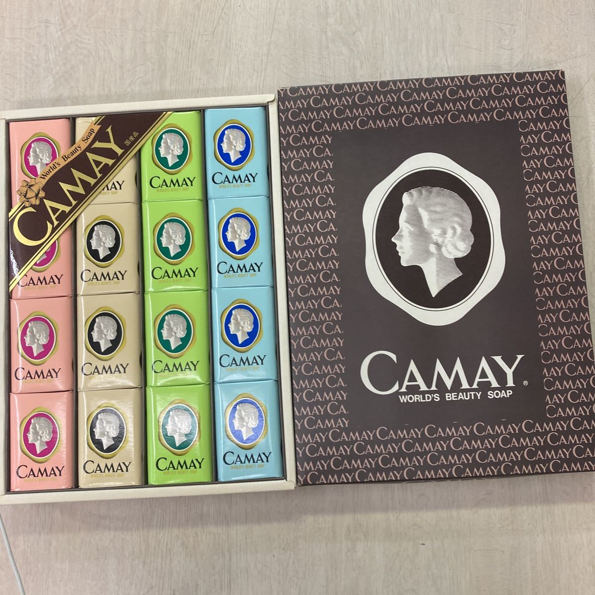 新品 送料510円 P G Camay キャメイ 化粧石けん 100g 9コ 在庫品 の落札情報詳細 ヤフオク落札価格情報 オークフリー スマートフォン版