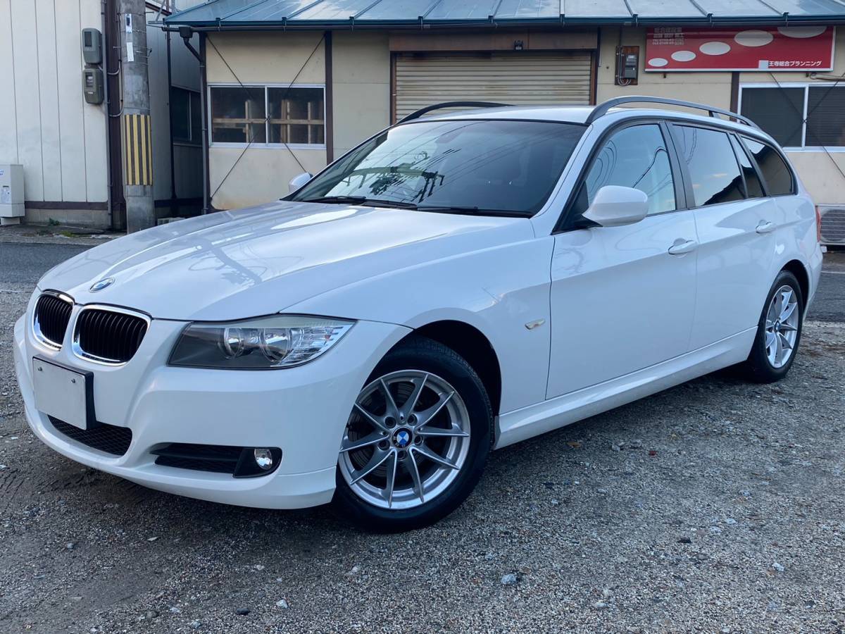 ☆値下げ☆BMW 3シリーズツーリング 1/18 パラゴン