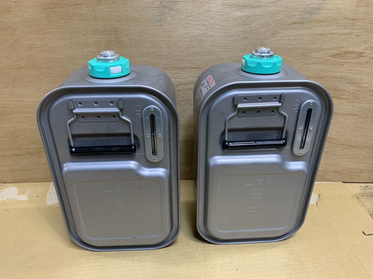 ダイニチ石油ファンヒーター9L予備タンク2個セット送料無料