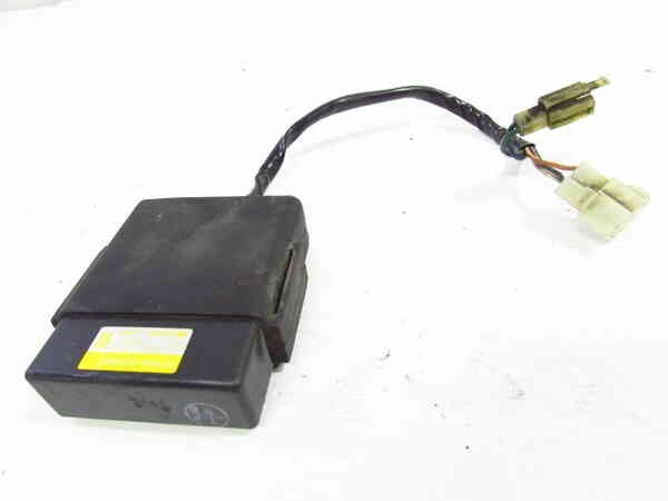 SUZUKI DR250S SJ41A CDI イグナイター 実動外し 交換 補修にも SUZUKI DR250S SJ41A CDI イグナイター 実動外し 交換 補修にも